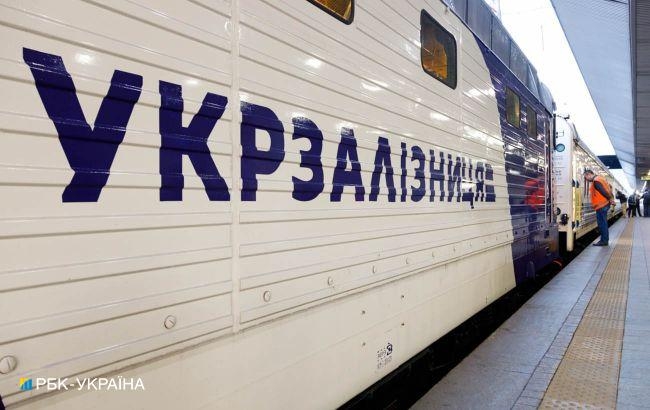 В Украине задерживается ряд поездов из-за снегопадов