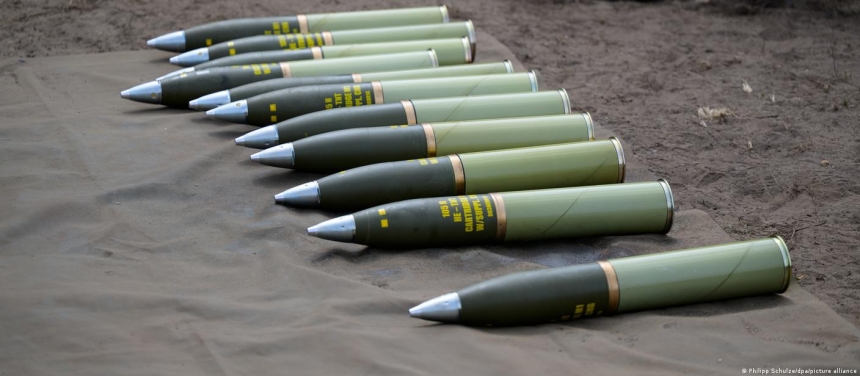 Reuters: Страны ЕС поставили Украине меньше половины из обещанного 1 млн снарядов