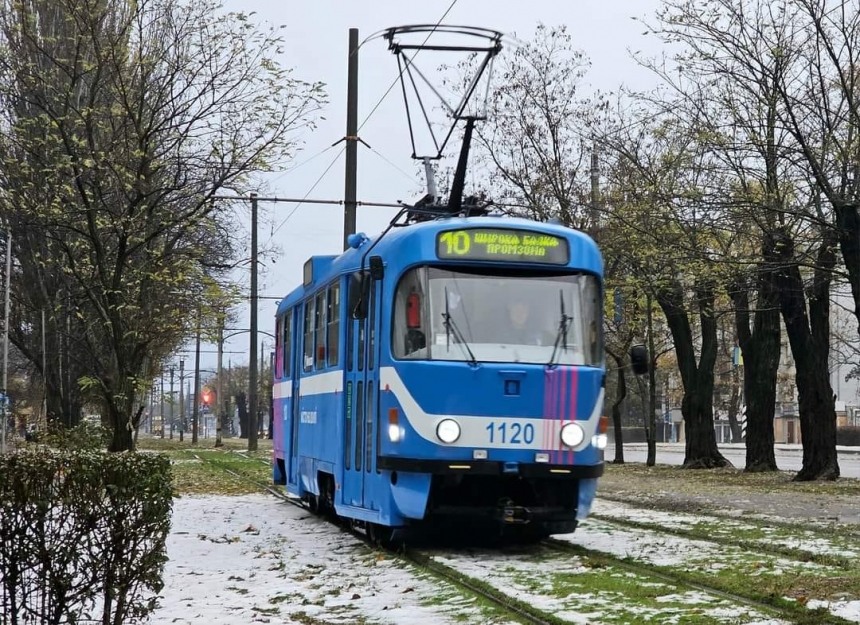 В Николаеве временно закрыли движение трамваев №7 и №10: идут ремонтные работы