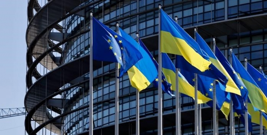 У ЄС планують ухвалити остаточне рішення про вступ України, — ЗМІ