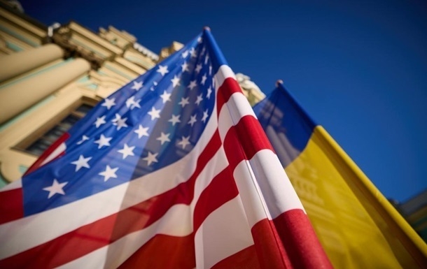 Допомога Україні підтримують 47% американців