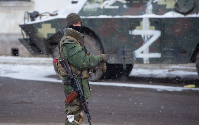 Оккупанты запретили с 1 января передвижение автомобилей с украинскими номерами, - ЦНС