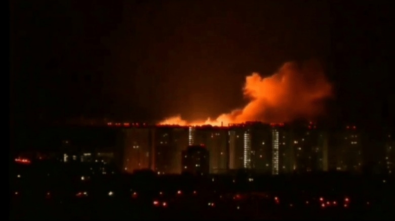 Ракетний удар по Києву: є постраждалі, сили ППО збили над столицею 8 повітряних цілей