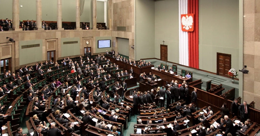 Сейм Польши вынес вотум недоверия правительству Моравецкого