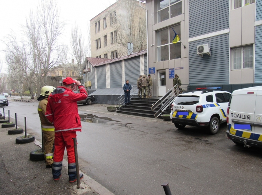 У Миколаєві «замінували» суд: бомбу так і не знайшли