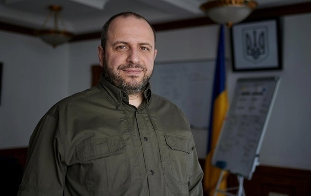 В Україні поширили фейк про сім'ю міністра оборони