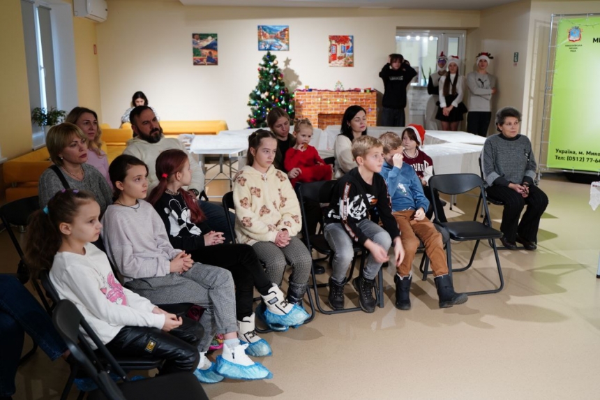На Різдво миколаївські школярі влаштували свято для сімей захисників