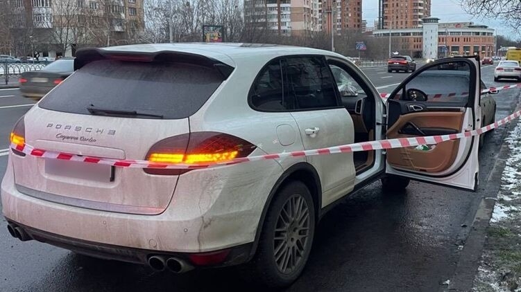 Поліція затримала киянина на Porsche, який вчинив стрілянину в центрі столиці