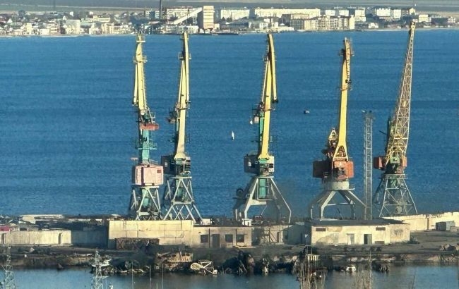 На БДК «Новочеркасск» в момент удара находились почти 80 моряков врага, - СМИ