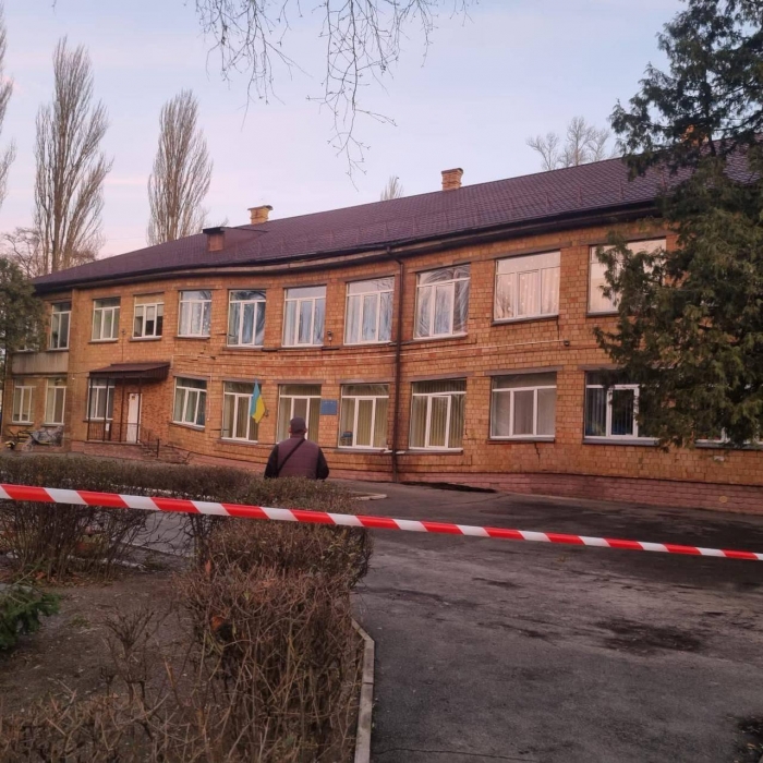 У Києві просіла будівля дитсадка: підозрюють забудовника
