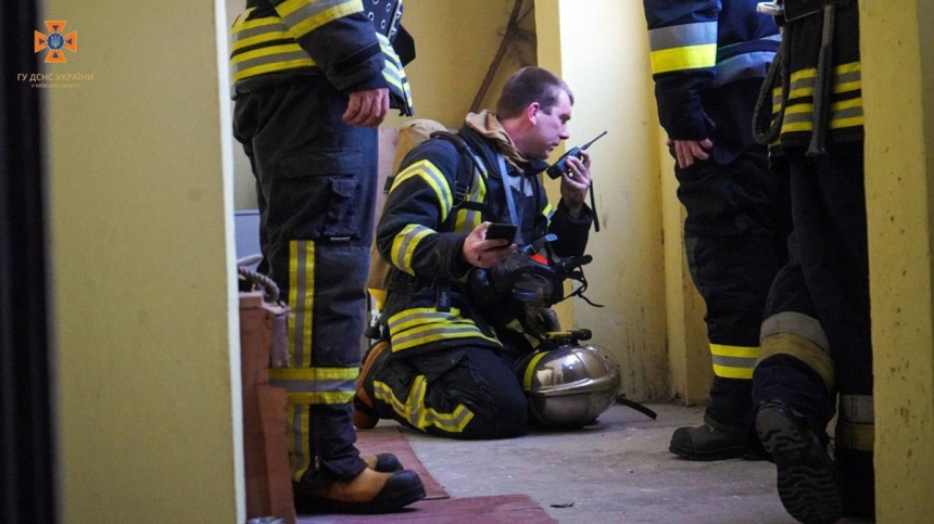 Под Киевом загорелась квартира из-за пауэрбанка: пострадала женщина