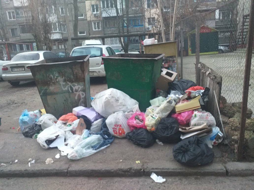 1 января Николаев «утонул» в мусоре