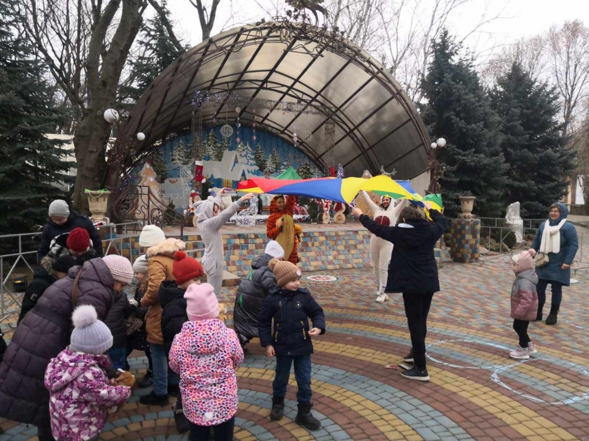 Николаевский зоопарк показал, как отпраздновал Крещение Господне (фото)