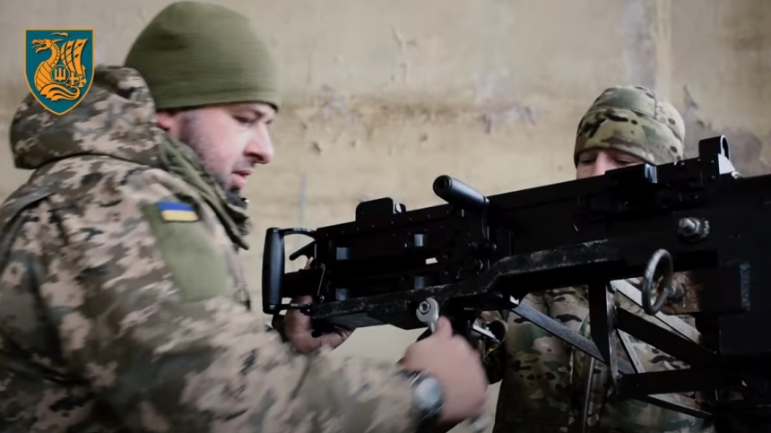 Зенітники показали, як захищають Миколаїв від «Шахедів» ворога (відео)