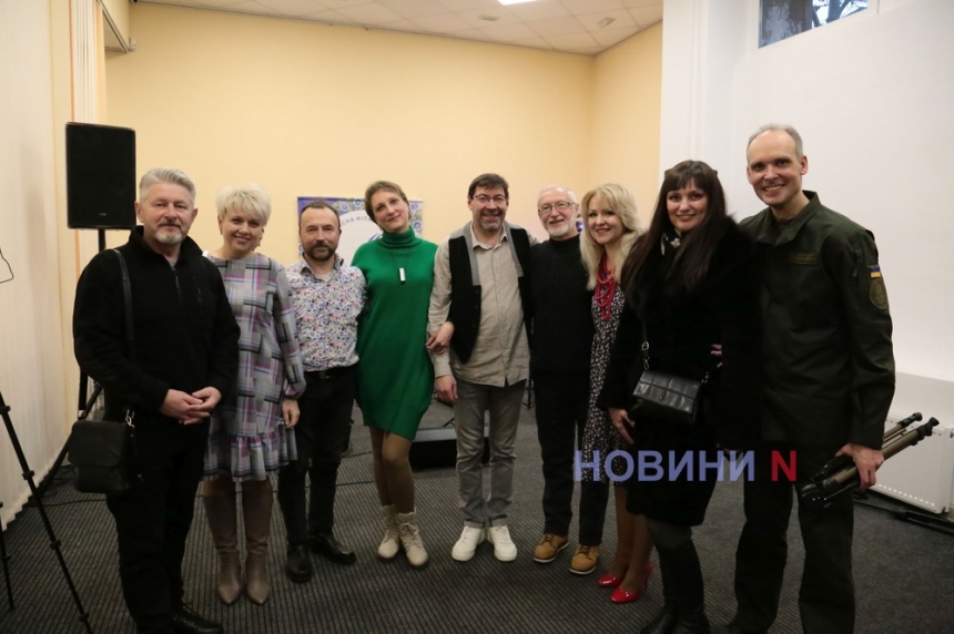 «Зимові мелодії»: для миколаївської публіки виступив «Acoustic Band» (фоторепортаж)