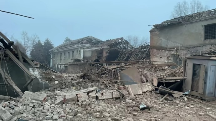 Окупанти вдарили ракетою по Слов'янську - знищено керамічний цех (відео)