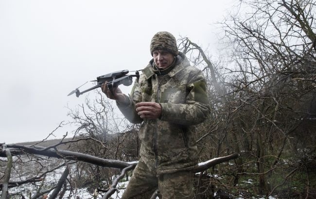 Прикордонники продовжують знищувати техніку росіян (відео)