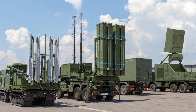 В Украину прибыли новые системы ПВО, которые «все сбивают» (видео)