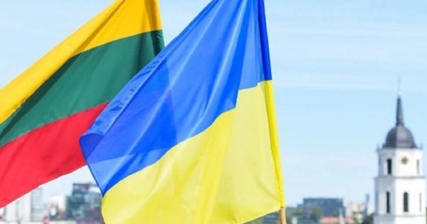 В Литве у украинских беженцев будет еще год на изучение языка