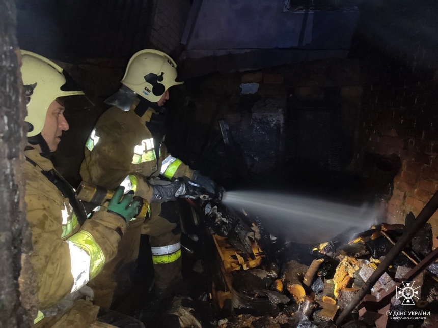 В Николаеве полыхало три пожара: едва не погиб мужчина