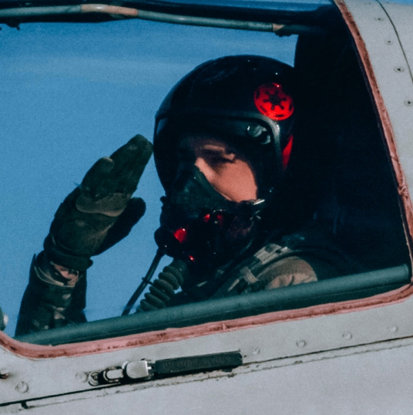 385 боевых вылетов: на фронте погиб летчик Су-25 Владислав Рыков