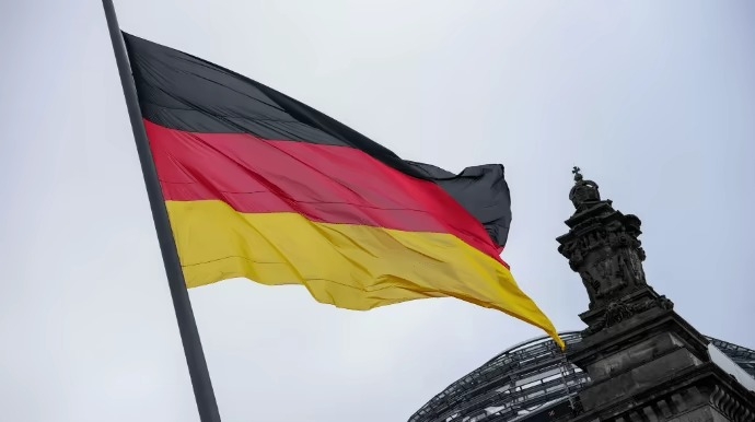 У Німеччині прогнозують понад 10 млн біженців з України, якщо вона програє у війні