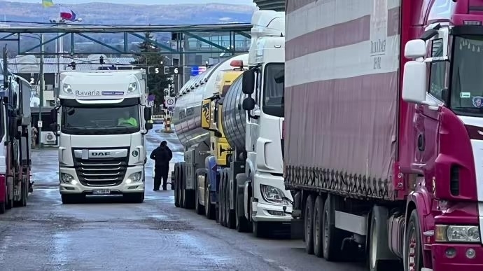 У Польщі розблокували пункт пропуску на кордоні з Україною