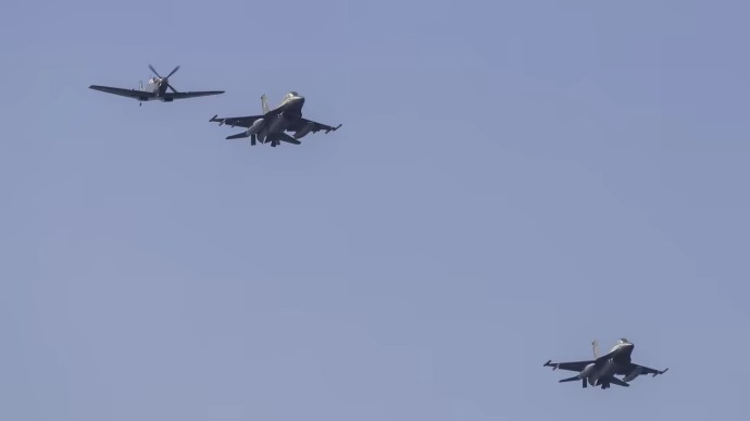 Румыния поднимала F-16 из-за российской атаки по Одесской области