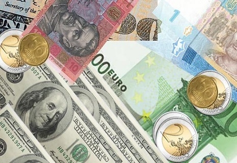 В Украине ограничат сумму банковских переводов
