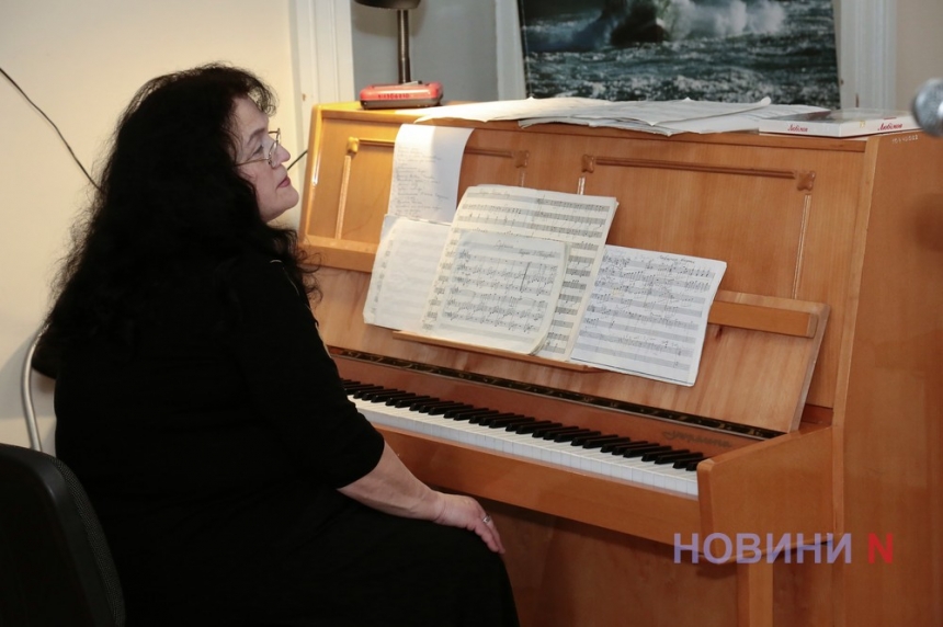 Від душі та для душі: твори відомого миколаївського композитора прозвучали в авторському виконанні (фоторепортаж)