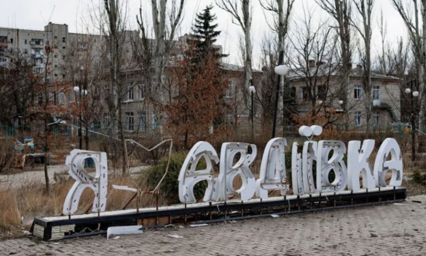 Українські війська вийшли з Авдіївки, - Сирський