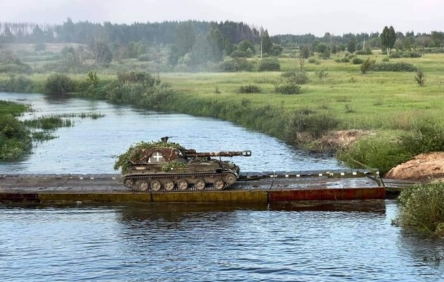 Росіяни розповсюджують фейк про те, що вибили ЗСУ з лівого берега Дніпра, — Сили оборони півдня