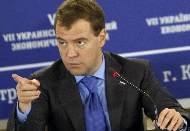 Медведев хочет отправлять украинцев в Сибирь