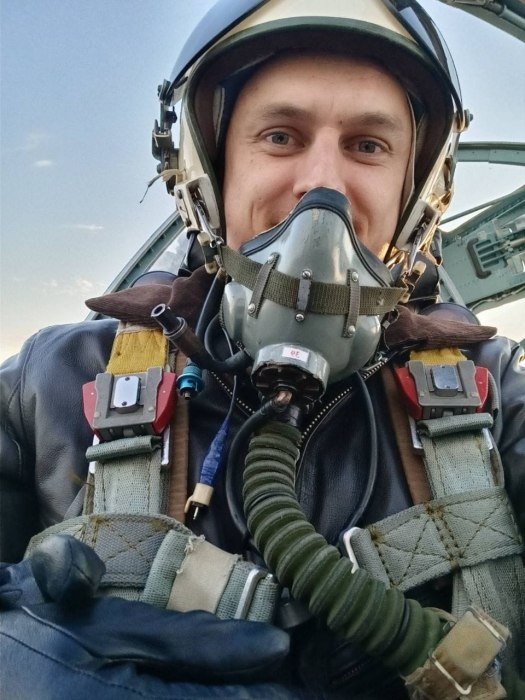 Льотчику, який загинув під час оборони Миколаєва, збирають голоси на присвоєння звання Героя України