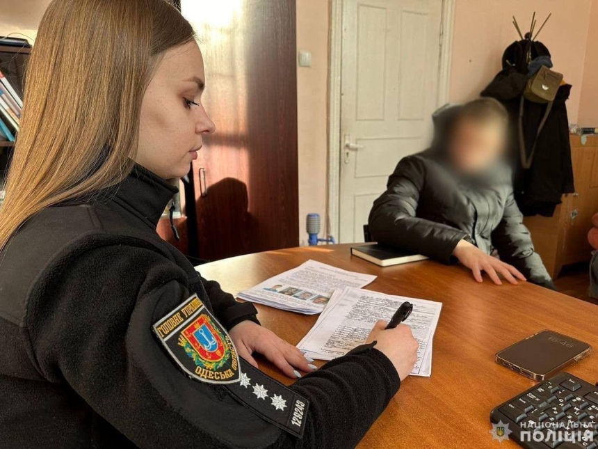 Миколаївські поліцейські повернули з Одеси додому 16-річного втікача