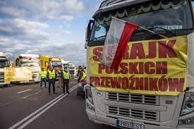 Польша может временно закрыть границу с Украиной для торговли