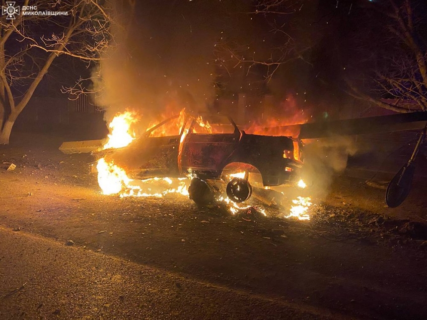 В Новом Буге после аварии загорелся ВАЗ - водитель получил ожоги