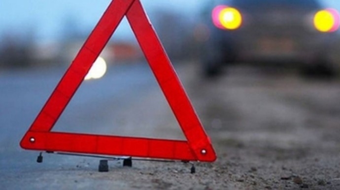 В Николаеве легковушка врезалась в грузовик DAF: виновник аварии скрылся