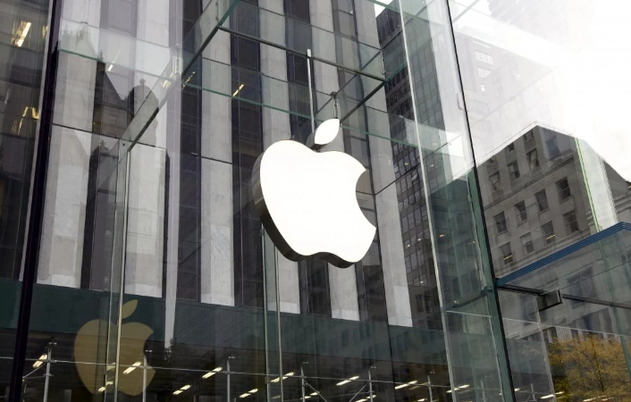 Apple з початку 2024 року втратила 24% продажів iPhone