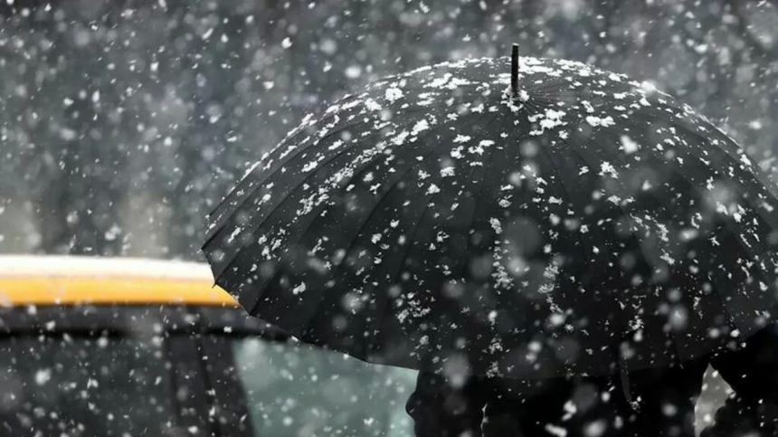 Дощі з мокрим снігом: у Миколаєві погіршиться погода