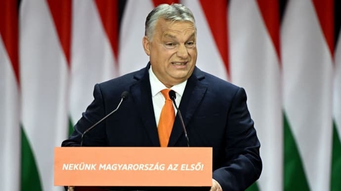 Орбан вимагає від України відновити права угорців: стали відомі деталі листа