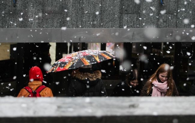 Синоптики розповіли про погоду на неділю: де буде дощ та навіть сніг