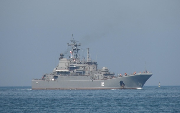 В Крыму поражены два российских корабля, - ВСУ