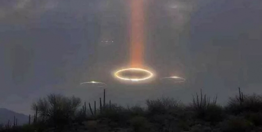 В небе над США заметили несколько кольцеобразных НЛО (фото)