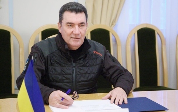 Зеленський підтвердив, що Данилов стане послом у Молдові