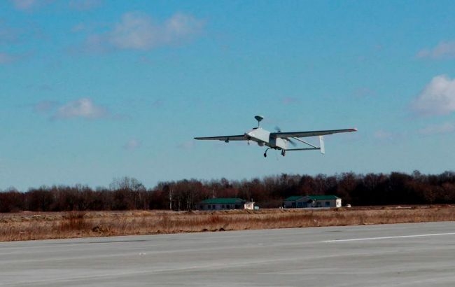 Українські захисники збили один із найдорожчих дронів росіян «Форпост»