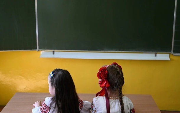 Українських дітей у Польщі зобов'яжуть відвідувати школи