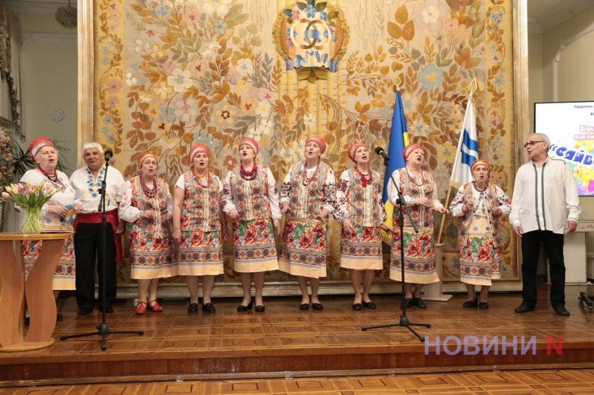 Смех врачует душу: в Николаеве наградили лучших исполнителей юмористических и сатирических произведений (фоторепортаж)