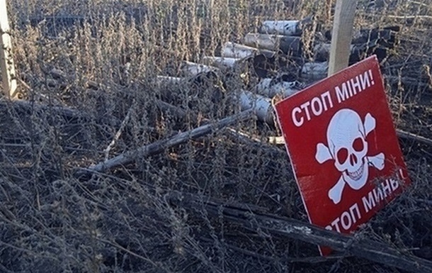 В Херсонской области на российской мине подорвался тракторист