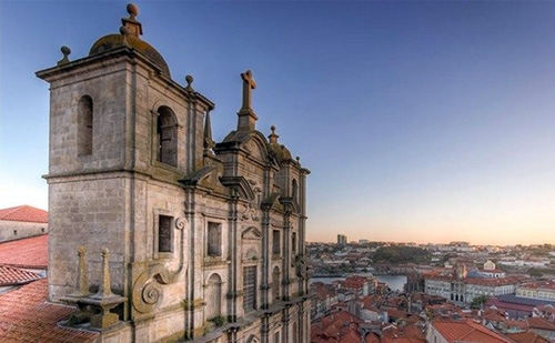 В Португалии церковь выплатит компенсацию жертвам сексуального насилия со стороны священников